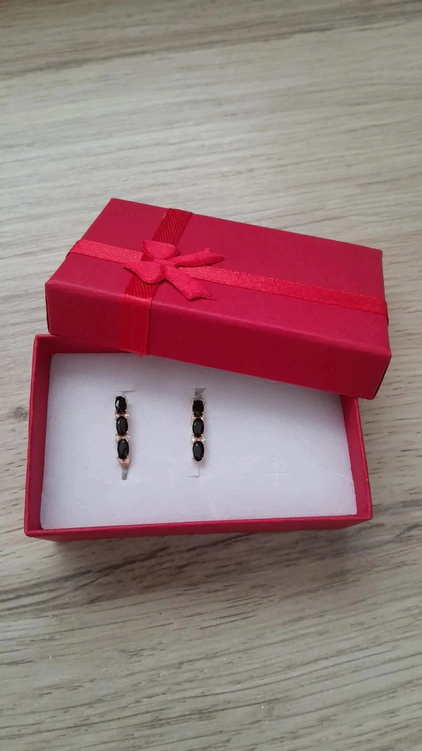 Boucles d'oreilles, dorées et noires